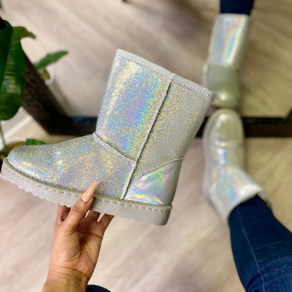 ✨Dazzling Sparkle Boot- Silver Iridescent